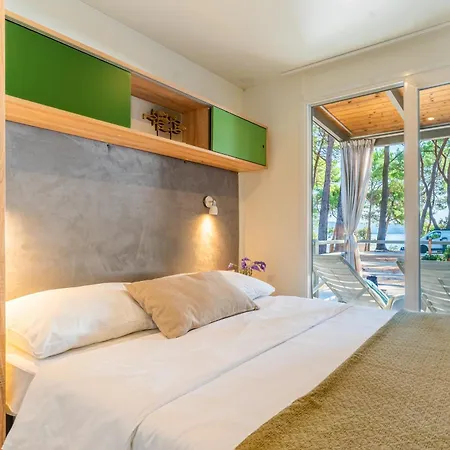 Mobile Homes Rapoca Nerezine