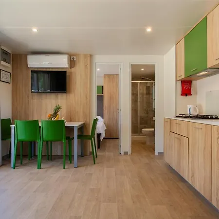 Ferienpark Mobile Homes Rapoca Nerezine