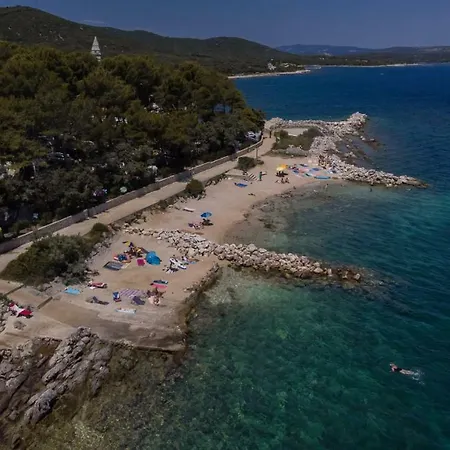 Ferienpark Mobile Homes Rapoca Nerezine